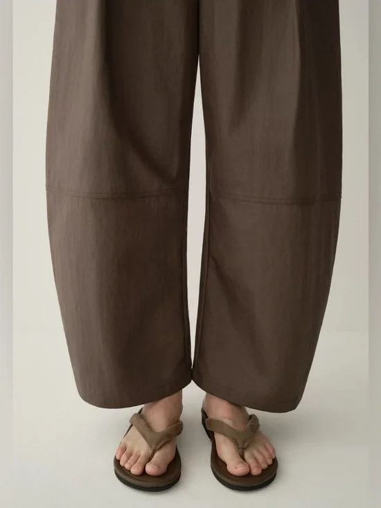 Insisfemme Coated Cropped Pants in Earth Brown - Picture 7 of 8